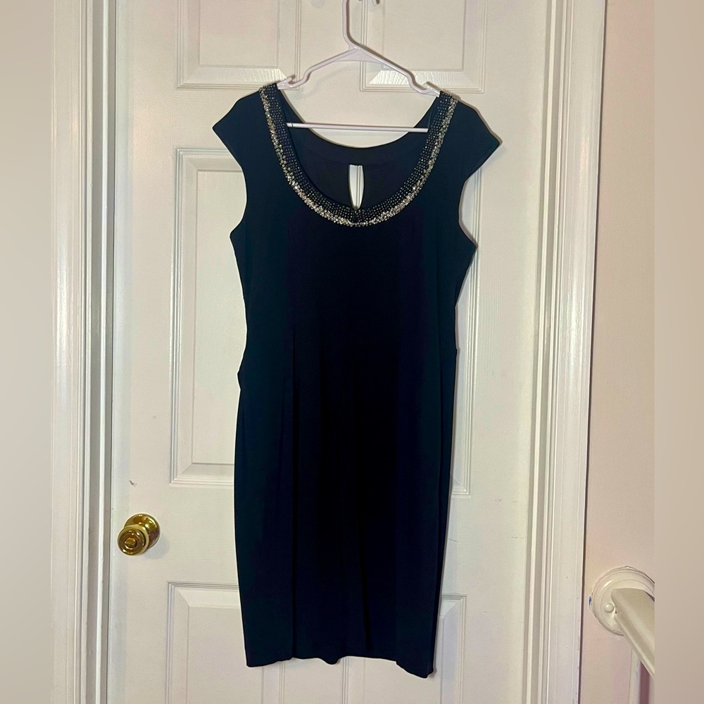 Alex Evenings Women’s Size 16 Black Bejeweled Dress